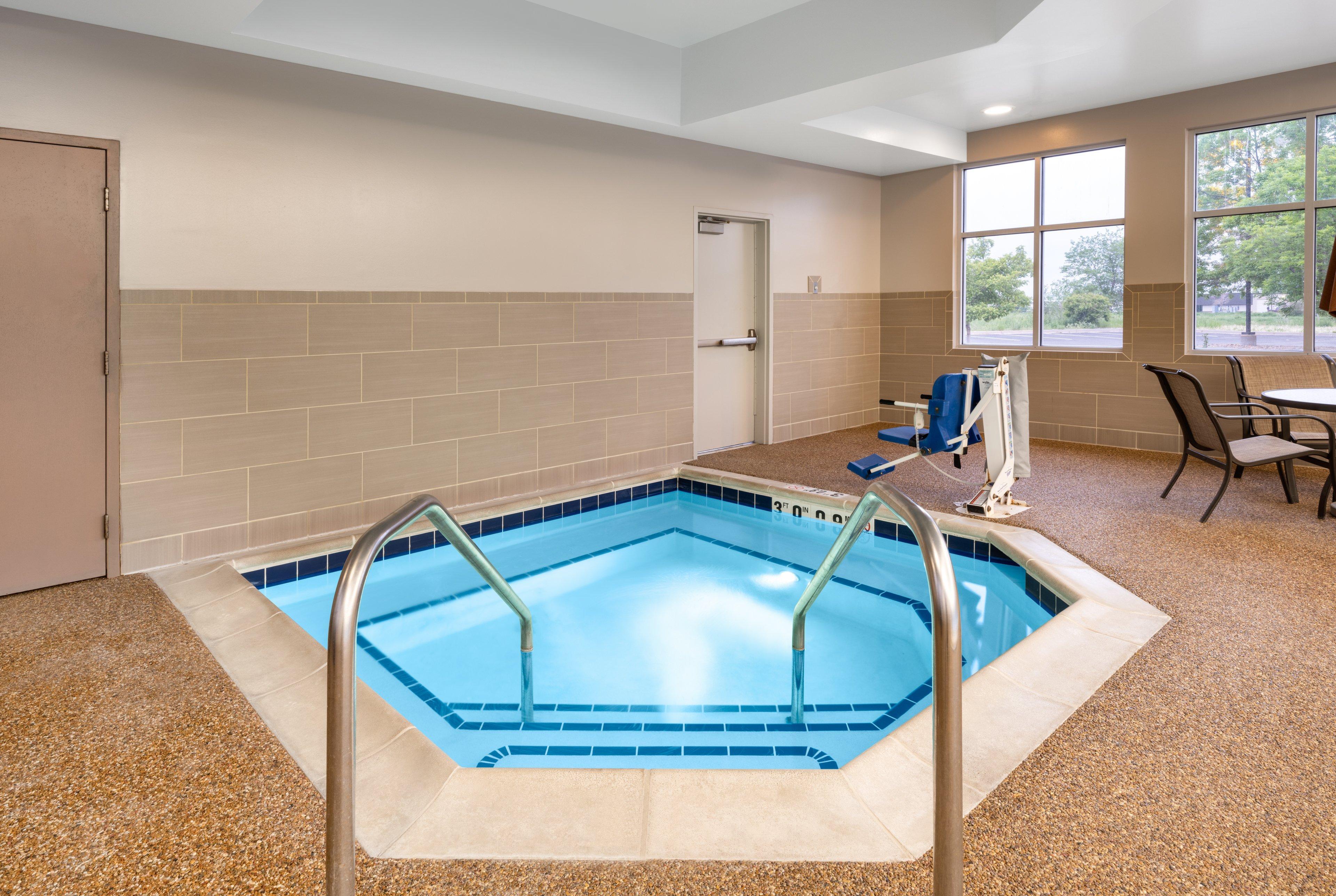 Holiday Inn Express & Suites Colorado Springs-Airport By Ihg Exterior foto