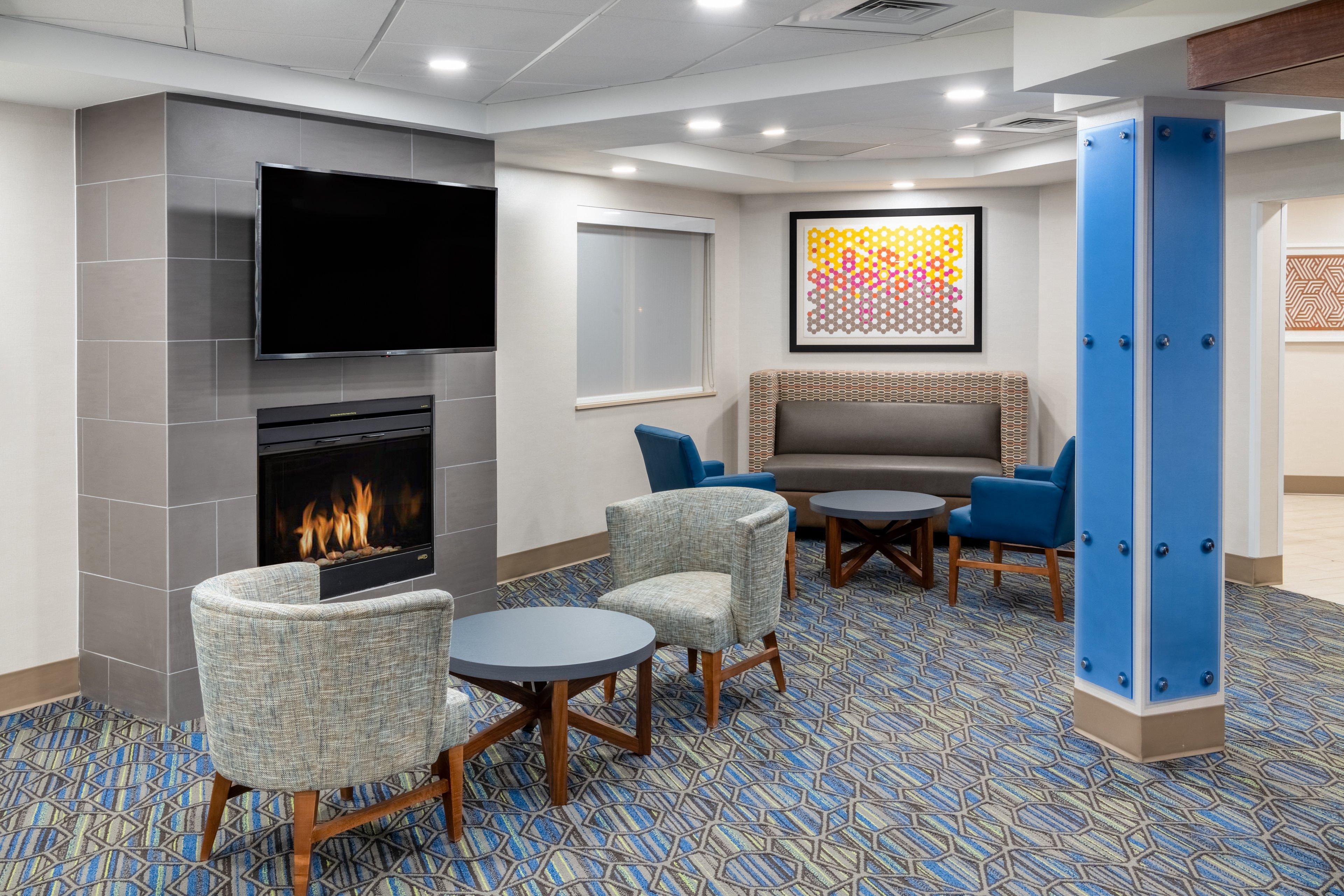 Holiday Inn Express & Suites Colorado Springs-Airport By Ihg Exterior foto